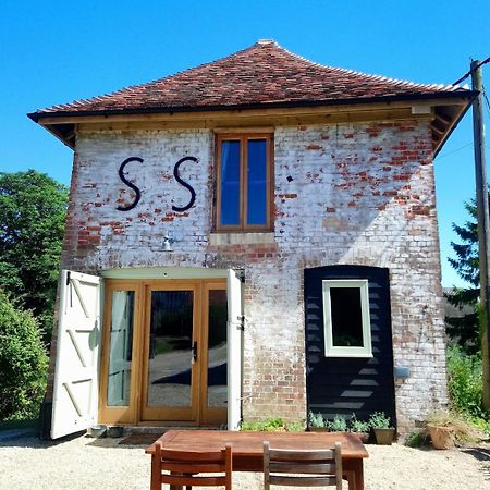The Dovecote - Unique Self-Contained 1Bed Renovated Barn Villa Saffron Walden Dış mekan fotoğraf